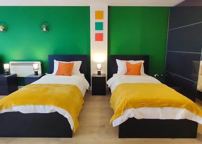 Duplex Apartment In Leeds With King Size Bed - Long Stay Rates Available